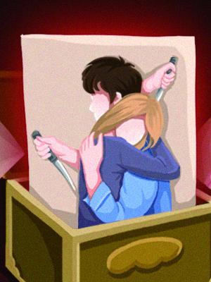 悬疑故事匣:压在箱底的爱与背叛